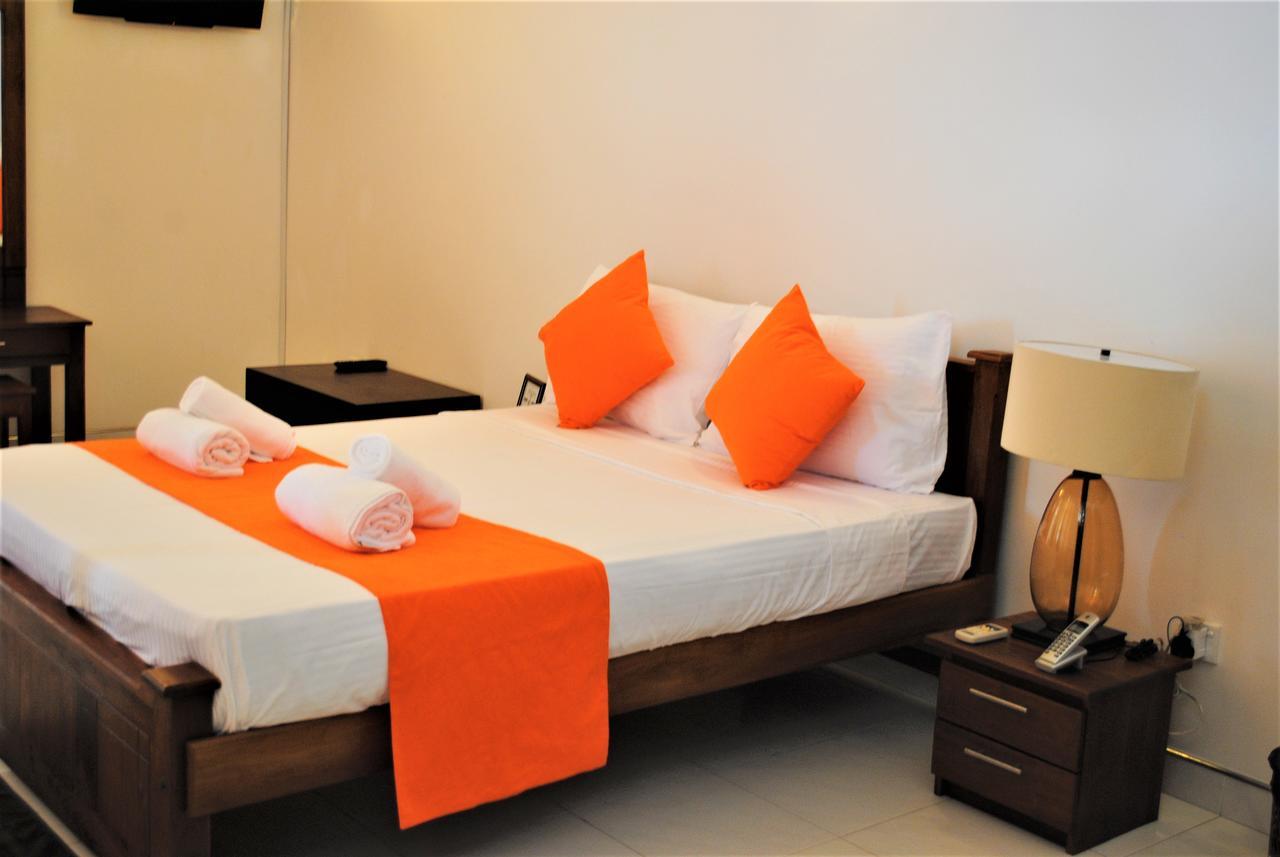 Prego Suites Ettukala Exterior photo